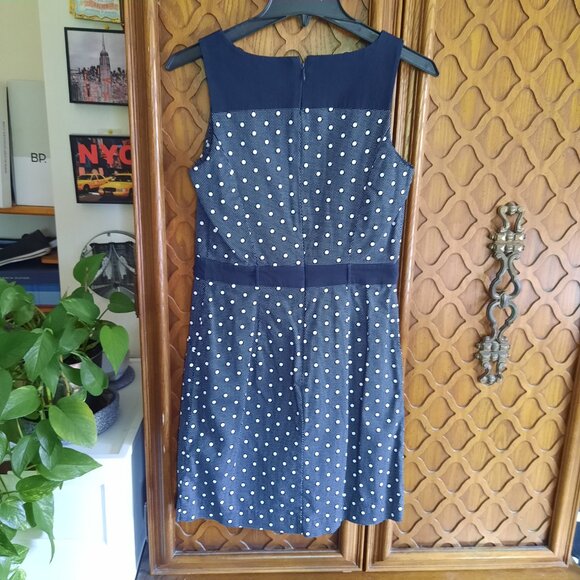 Tommy Hilfiger Vintage Sleeveless Sheath Dress with Pockets! - Navy, Size 4 - Picture 7 of 14